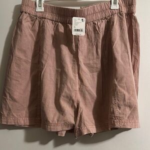 Pink Cargo Shorts with Elastic Waistband and Relaxed Fit